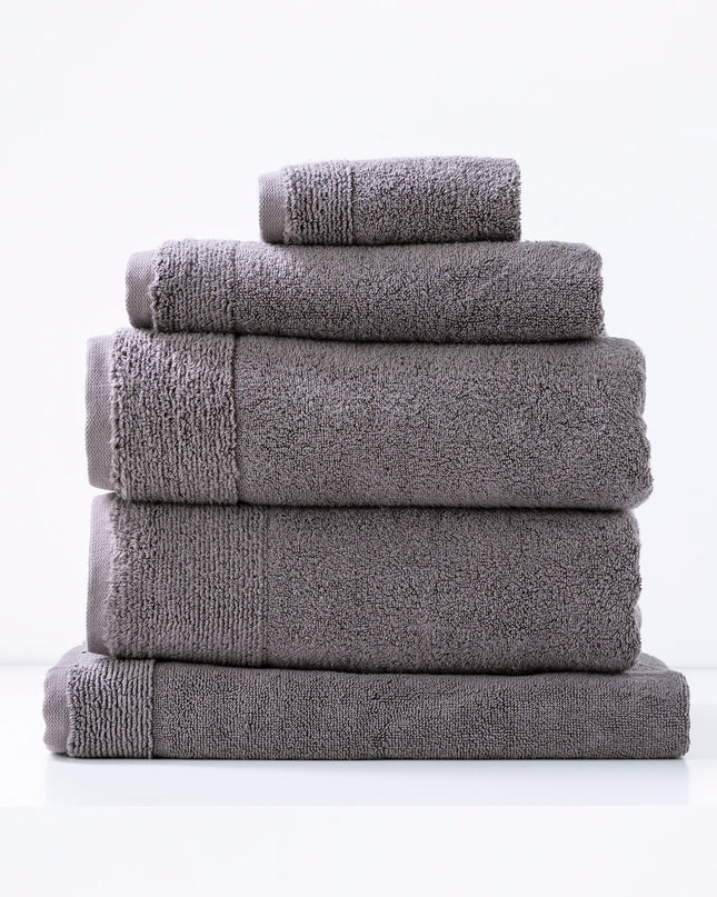 Aireys 650 GSM Zero Twist 5 Piece Bath Nickel Towel by Renee Taylor