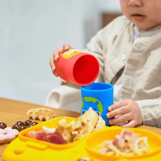 Marcus & Marcus - Silicone Baby Training Cup (4oz) Marcus the Lion- Red-1826049080883810307